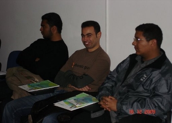 Free Software Seminar December 2008, RachedTN is wearing the ubuntu-tshirt