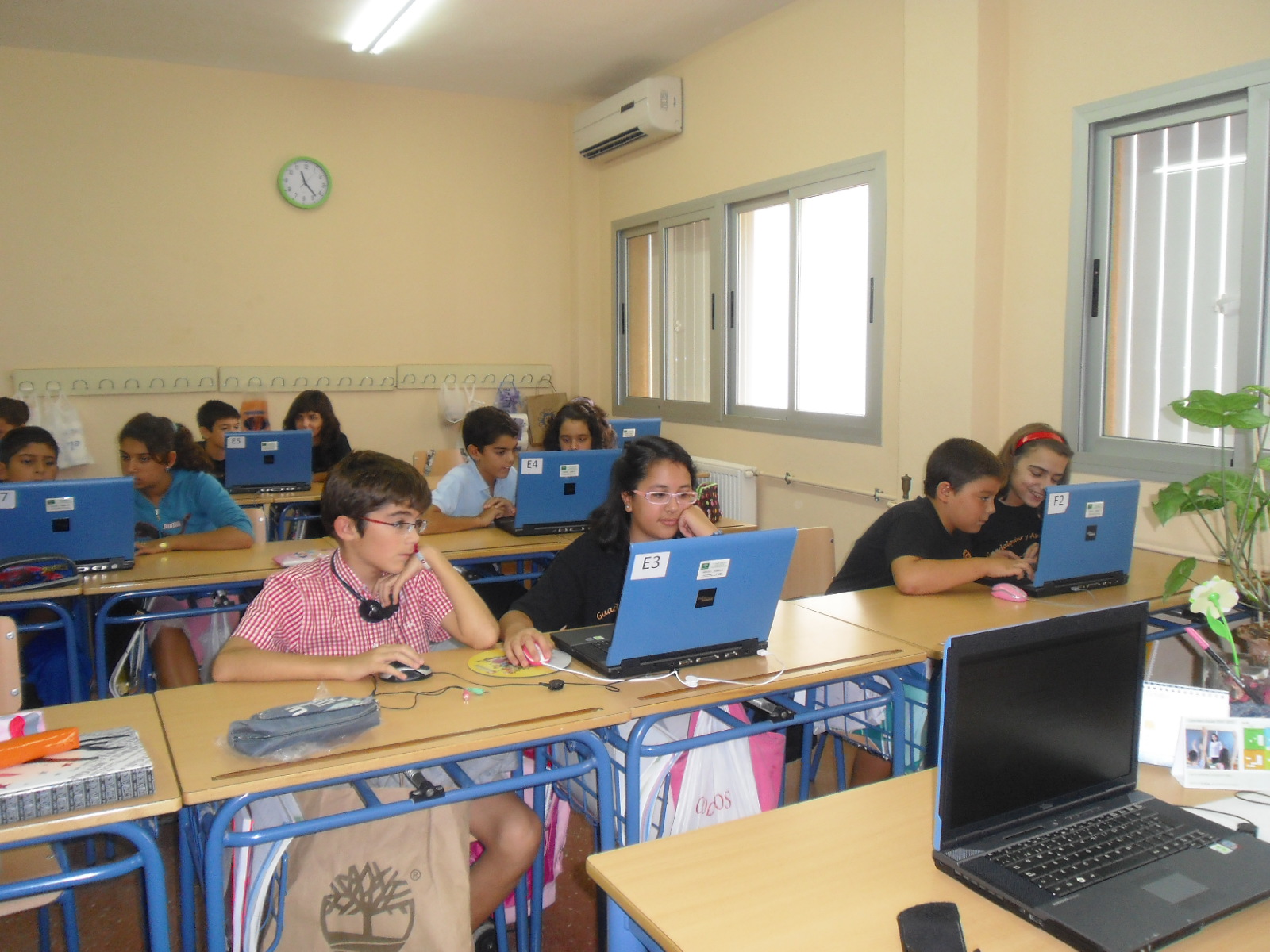 ICT School students