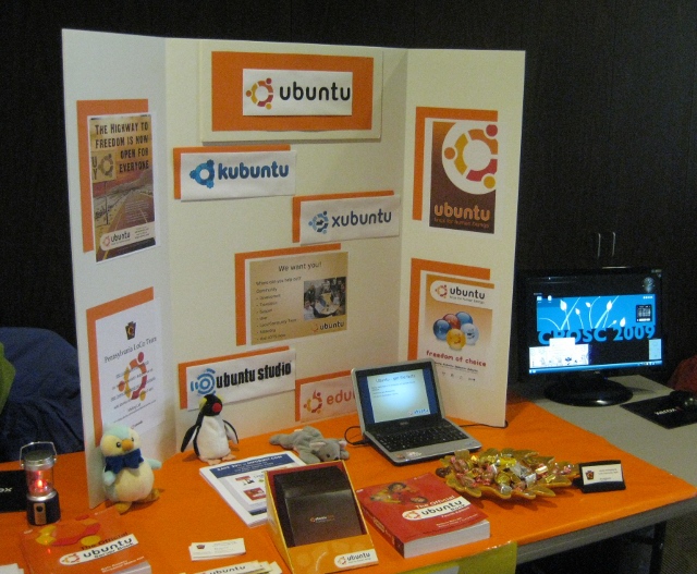 ubuntu_us-pa_booth.jpg